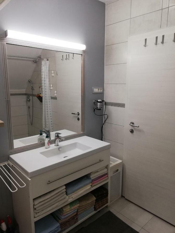 Studio Apartman Zagreb Horvati Rakov Potok Esterno foto